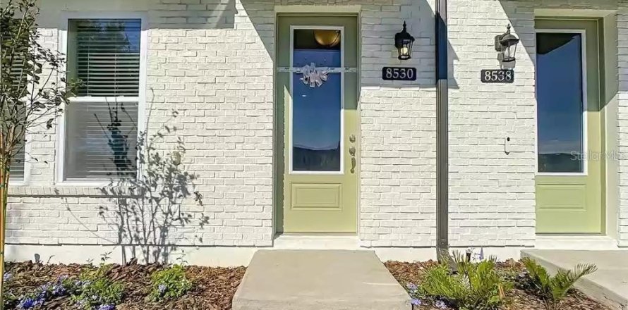 Adosado en Orlando, Florida 3 dormitorios, 185.62 m2 № 1876656