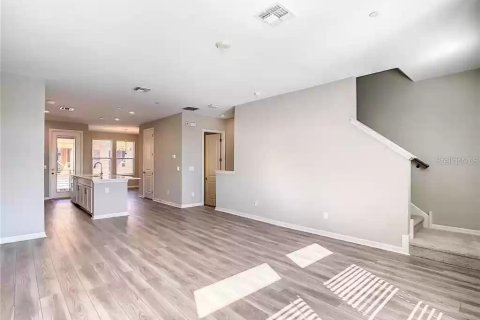 Adosado en alquiler en Orlando, Florida, 3 dormitorios, 185.62 m2 № 1876656 - foto 16