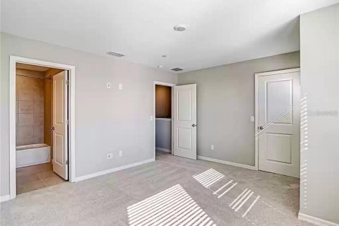 Adosado en alquiler en Orlando, Florida, 3 dormitorios, 185.62 m2 № 1876656 - foto 25