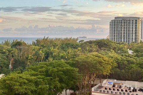 Condominio en venta en Fort Lauderdale, Florida, 1 dormitorio, 78.6 m2 № 1983118 - foto 12