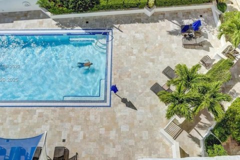 Condominio en venta en Fort Lauderdale, Florida, 1 dormitorio, 78.6 m2 № 1983118 - foto 27