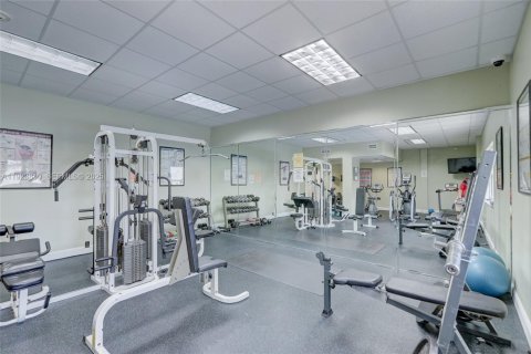 Condominio en venta en Fort Lauderdale, Florida, 1 dormitorio, 78.6 m2 № 1983118 - foto 29