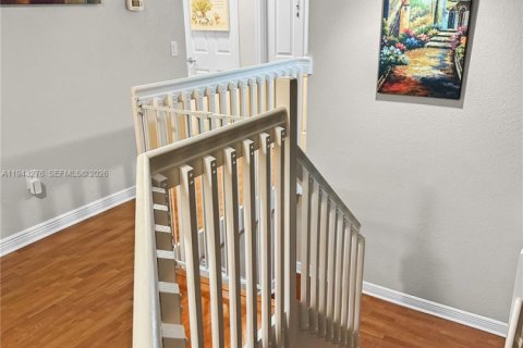 House in Royal Palm Beach, Florida 4 bedrooms, 186.08 sq.m. № 1999625 - photo 27