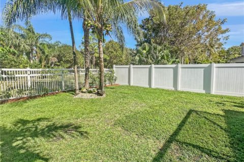 House in Royal Palm Beach, Florida 4 bedrooms, 186.08 sq.m. № 1999625 - photo 7