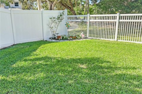 House in Royal Palm Beach, Florida 4 bedrooms, 186.08 sq.m. № 1999625 - photo 6