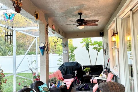 House in Royal Palm Beach, Florida 4 bedrooms, 186.08 sq.m. № 1999625 - photo 10