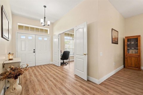 House in Wesley Chapel, Florida 4 bedrooms, 281.68 sq.m. № 2237917 - photo 7