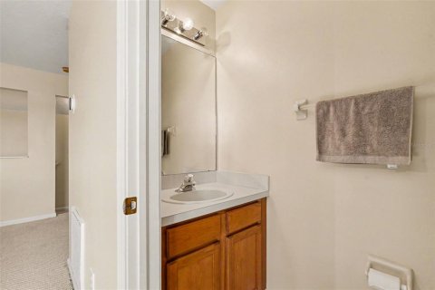 House in Wesley Chapel, Florida 4 bedrooms, 281.68 sq.m. № 2237917 - photo 18