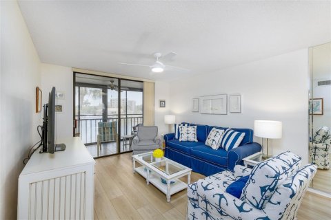 Copropriété à vendre à South Pasadena, Floride: 2 chambres, 95.69 m2 № 2101341 - photo 3