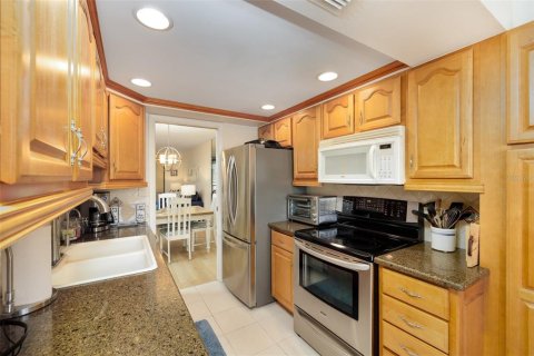Copropriété à vendre à South Pasadena, Floride: 2 chambres, 95.69 m2 № 2101341 - photo 17