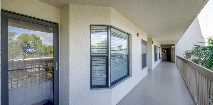 Condo à South Pasadena, Floride, 2 chambres  № 2101341