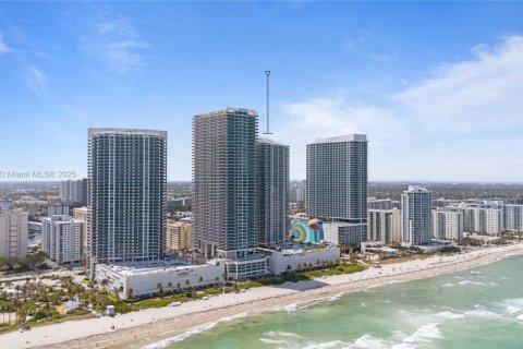 Купить кондоминиум в Халландейл-Бич, Флорида 3 спальни, 145.95м2, № 1752006 - фото 30