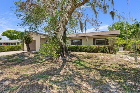 Villa ou maison à vendre à Titusville, Floride: 3 chambres, 108.88 m2 № 1740480 - photo 3