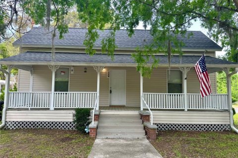 Casa en venta en Lake Butler, Florida, 6 dormitorios, 229.56 m2 № 1609402 - foto 1