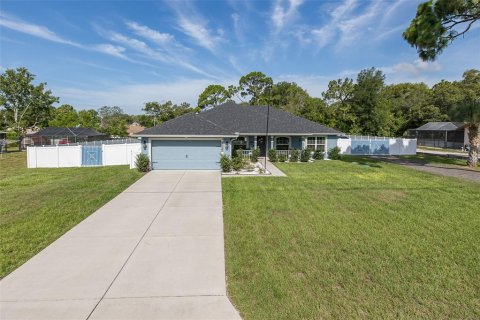Villa ou maison à vendre à Spring Hill, Floride: 3 chambres, 189.06 m2 № 1808532 - photo 1