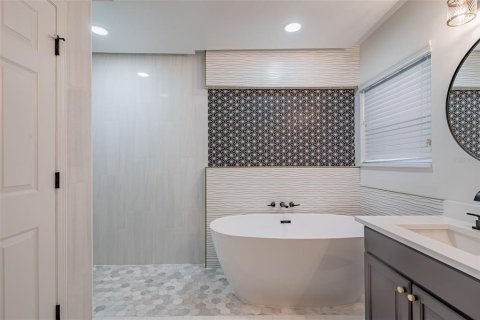 Casa en venta en Orlando, Florida, 5 dormitorios, 278.99 m2 № 2409025 - foto 7