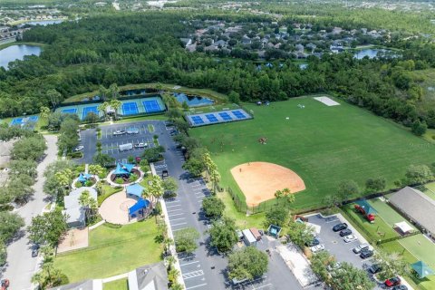 Casa en venta en Orlando, Florida, 5 dormitorios, 278.99 m2 № 2409025 - foto 17
