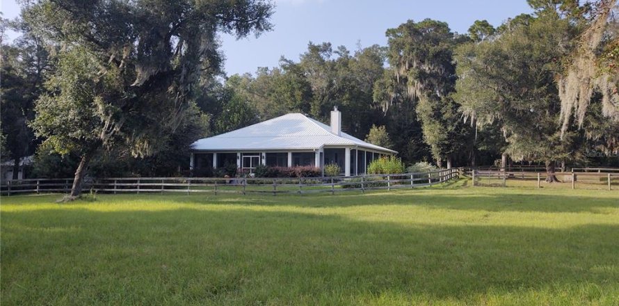Casa en Ocala, Florida 3 dormitorios, 171.4 m2 № 1573987