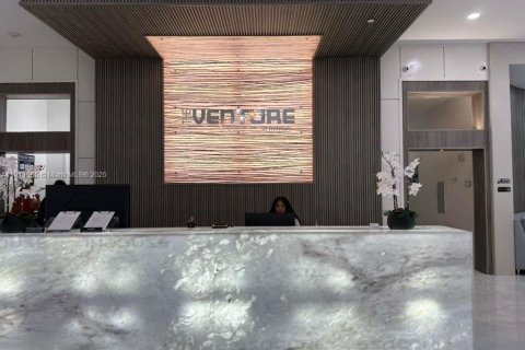 Condominio en alquiler en Aventura, Florida, 2 dormitorios, 99.68 m2 № 2013420 - foto 17