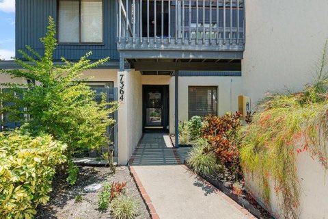Copropriété à louer à Sarasota, Floride: 2 chambres, 130.06 m2 № 2421681 - photo 2
