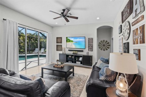 Casa en venta en Parrish, Florida, 4 dormitorios, 222.97 m2 № 2202183 - foto 3