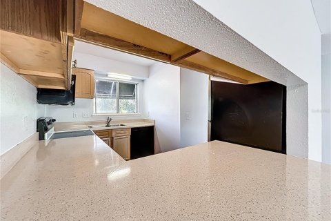 Condo in Orlando, Florida, 2 bedrooms  № 2209377 - photo 11