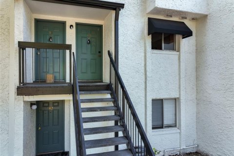 Condo in Orlando, Florida, 2 bedrooms  № 2209377 - photo 4