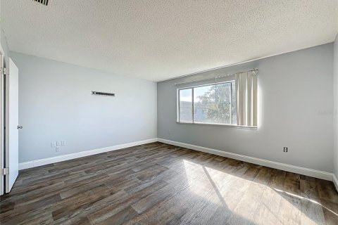 Condo in Orlando, Florida, 2 bedrooms  № 2209377 - photo 30