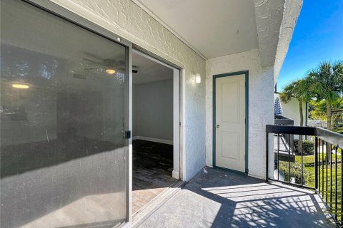 Condo in Orlando, Florida, 2 bedrooms  № 2209377 - photo 21