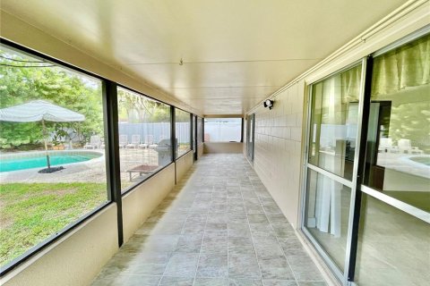 Casa en venta en Kissimmee, Florida, 5 dormitorios, 212.56 m2 № 1826927 - foto 25