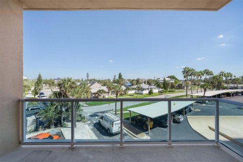 Купить кондоминиум в Клируотер, Флорида 4 комнаты, 65.68м2, № 2425295 - фото 18