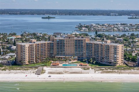 Condo in Clearwater, Florida, 1 bedroom  № 2425295