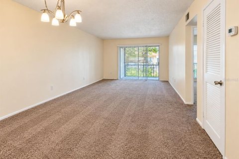 Copropriété à louer à Clearwater, Floride: 2 chambres, 102.19 m2 № 2405218 - photo 2
