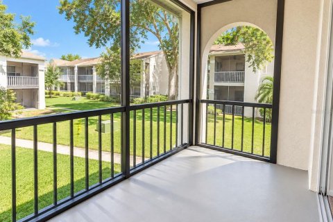 Copropriété à louer à Clearwater, Floride: 2 chambres, 102.19 m2 № 2405218 - photo 13