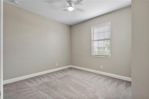 Villa ou maison à louer à Punta Gorda, Floride: 4 chambres, 182.46 m2 № 2386706 - photo 4