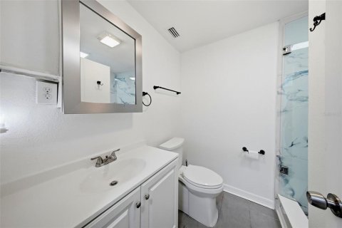 Casa en venta en Saint Petersburg, Florida, 3 dormitorios, 118.17 m2 № 2226914 - foto 23