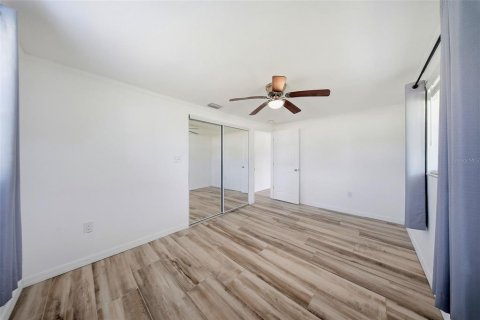 Casa en venta en Saint Petersburg, Florida, 3 dormitorios, 118.17 m2 № 2226914 - foto 30