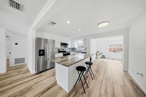 Casa en venta en Saint Petersburg, Florida, 3 dormitorios, 118.17 m2 № 2226914 - foto 10