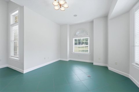 House in Myakka City, Florida 5 bedrooms, 468.88 sq.m. № 2197631 - photo 23