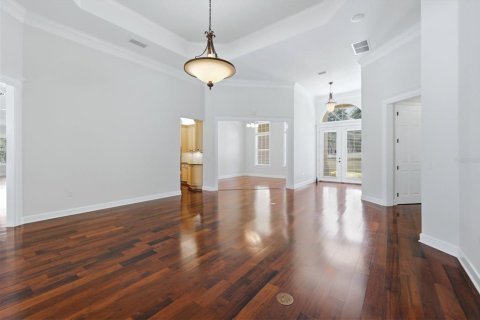 House in Myakka City, Florida 5 bedrooms, 468.88 sq.m. № 2197631 - photo 20