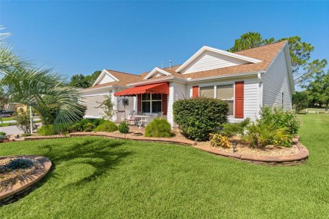 House in The Villages, Florida 3 bedrooms, 177.07 sq.m. № 2167078 - photo 4