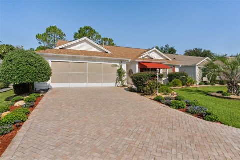House in The Villages, Florida 3 bedrooms, 177.07 sq.m. № 2167078 - photo 5