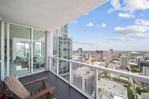 Снять в аренду кондоминиум в Майами, Флорида 3 спальни, 166.76м2, № 1990576 - фото 12