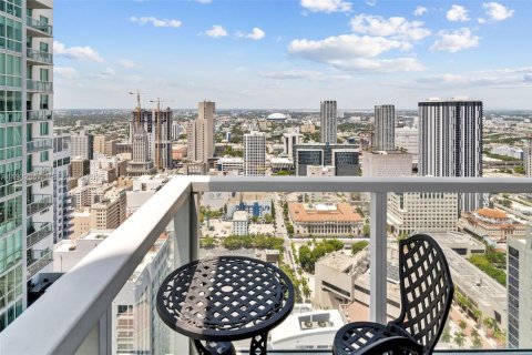 Снять в аренду кондоминиум в Майами, Флорида 3 спальни, 166.76м2, № 1990576 - фото 8