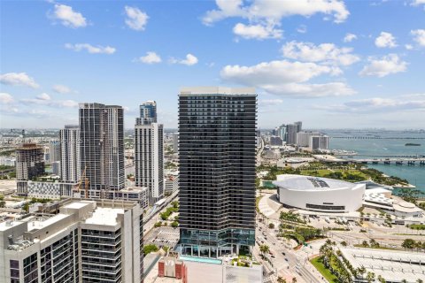 Снять в аренду кондоминиум в Майами, Флорида 3 спальни, 166.76м2, № 1990576 - фото 11