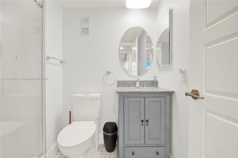 Condominio en venta en Pompano Beach, Florida, 2 dormitorios, 111.48 m2 № 1809230 - foto 21
