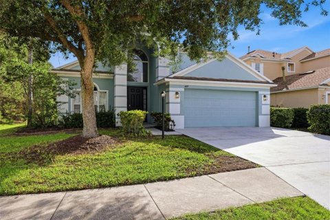 House in Bradenton, Florida 4 bedrooms, 238.94 sq.m. № 2308509