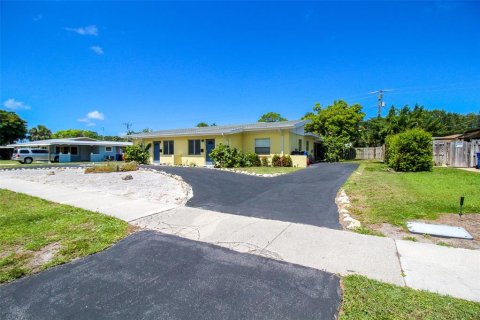 Appartement à louer à Venice, Floride: 3 chambres, 167.04 m2 № 2298765 - photo 2