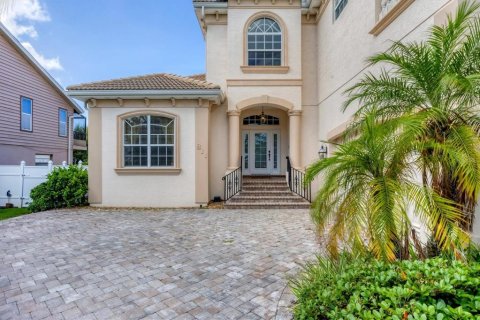 House in Venice, Florida 5 bedrooms, 347.27 sq.m. № 1785286 - photo 7