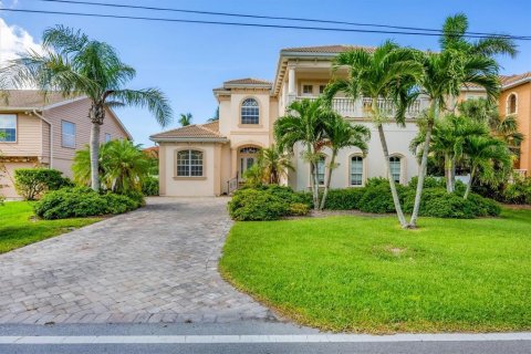 House in Venice, Florida 5 bedrooms, 347.27 sq.m. № 1785286 - photo 5